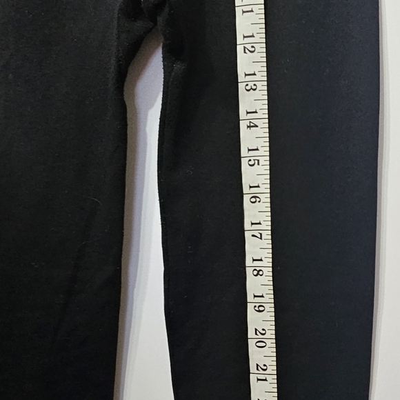 Time and True Black Leggings Size M (8-10) - Picture 5 of 12